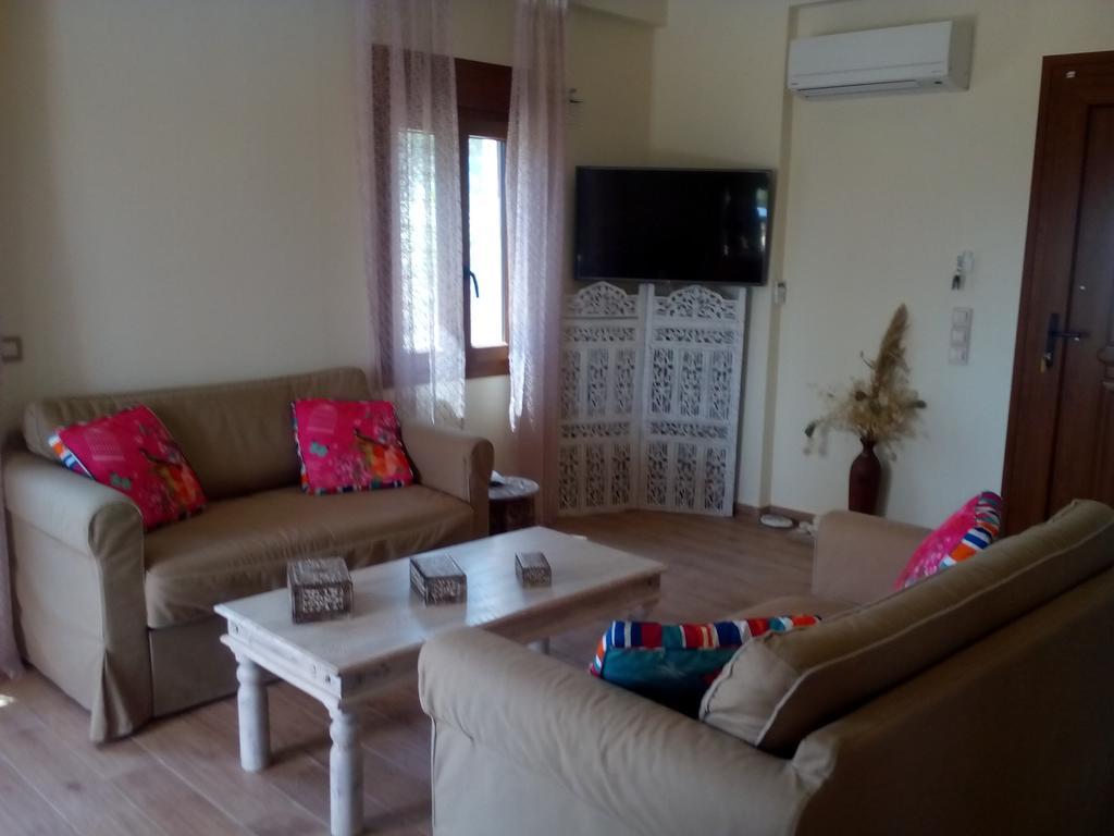 Villa Androniki Longos  Экстерьер фото